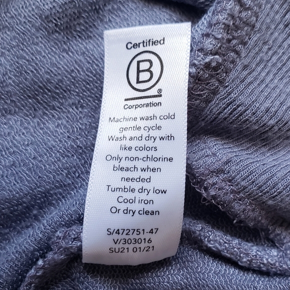 ATHLETA Mindset Sweatshirt in Tempest Violet Grey Purple Tulip Hem Size Medium - Picture 12 of 12